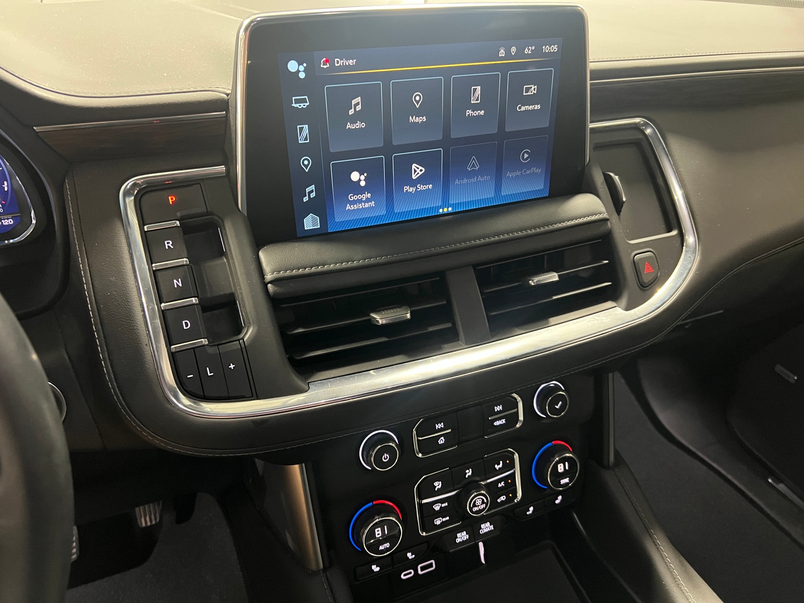 Thumbnail: 2023 Chevrolet Tahoe - 3