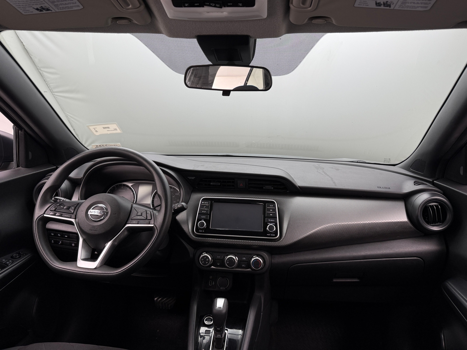 Thumbnail: 2020 Nissan Kicks - 3