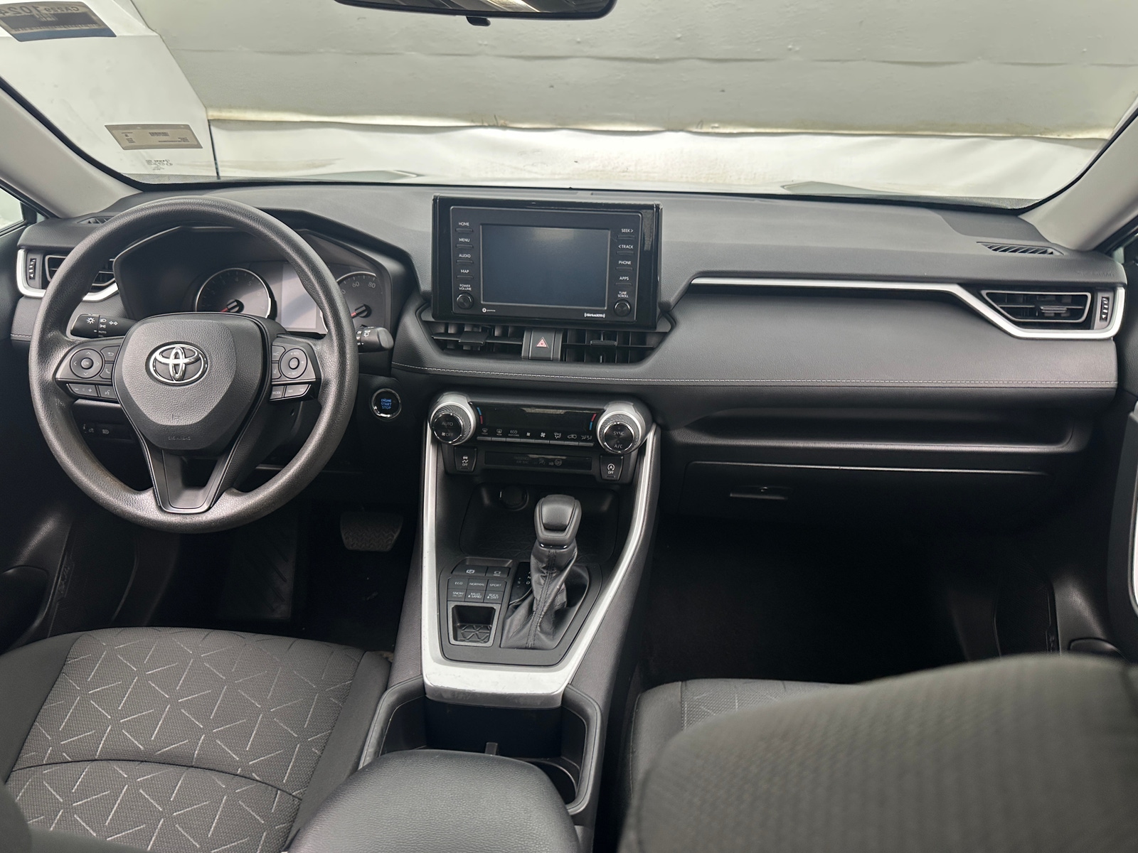 Thumbnail: 2022 Toyota RAV4 - 3