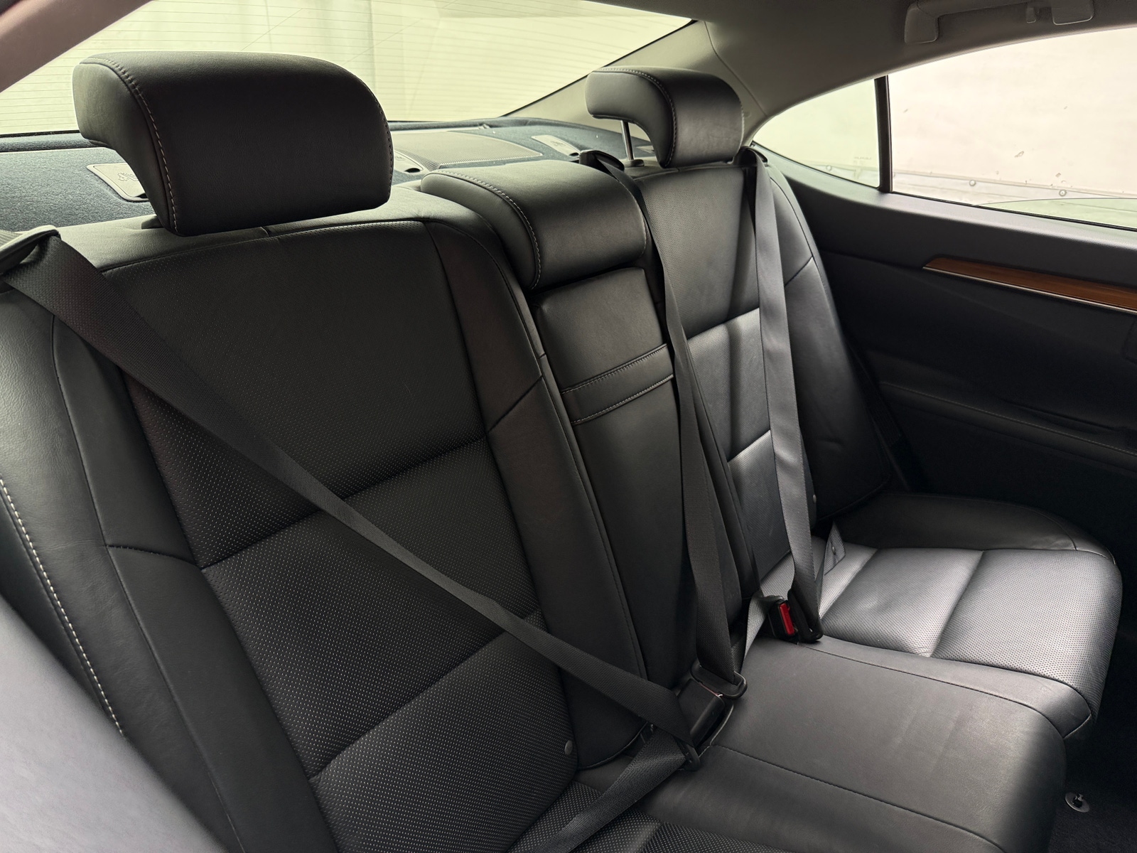 Thumbnail: 2015 Lexus ES - 5