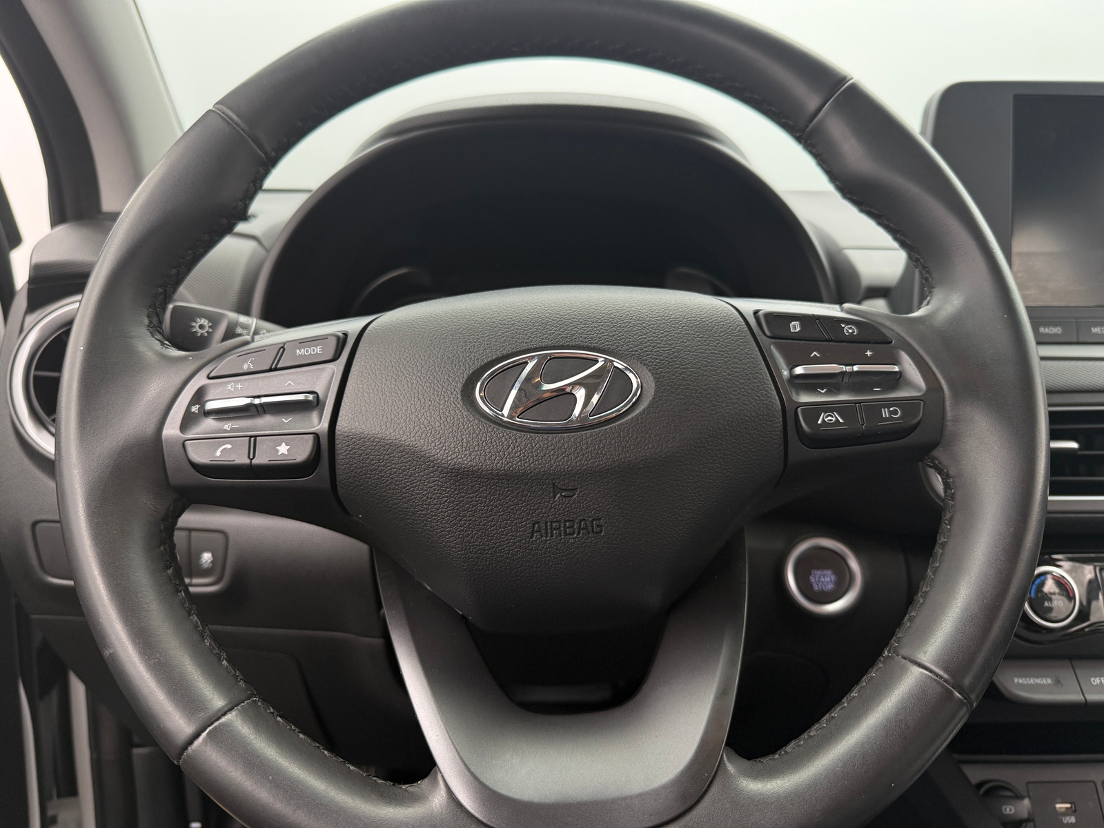 Thumbnail: 2022 Hyundai Kona - 5