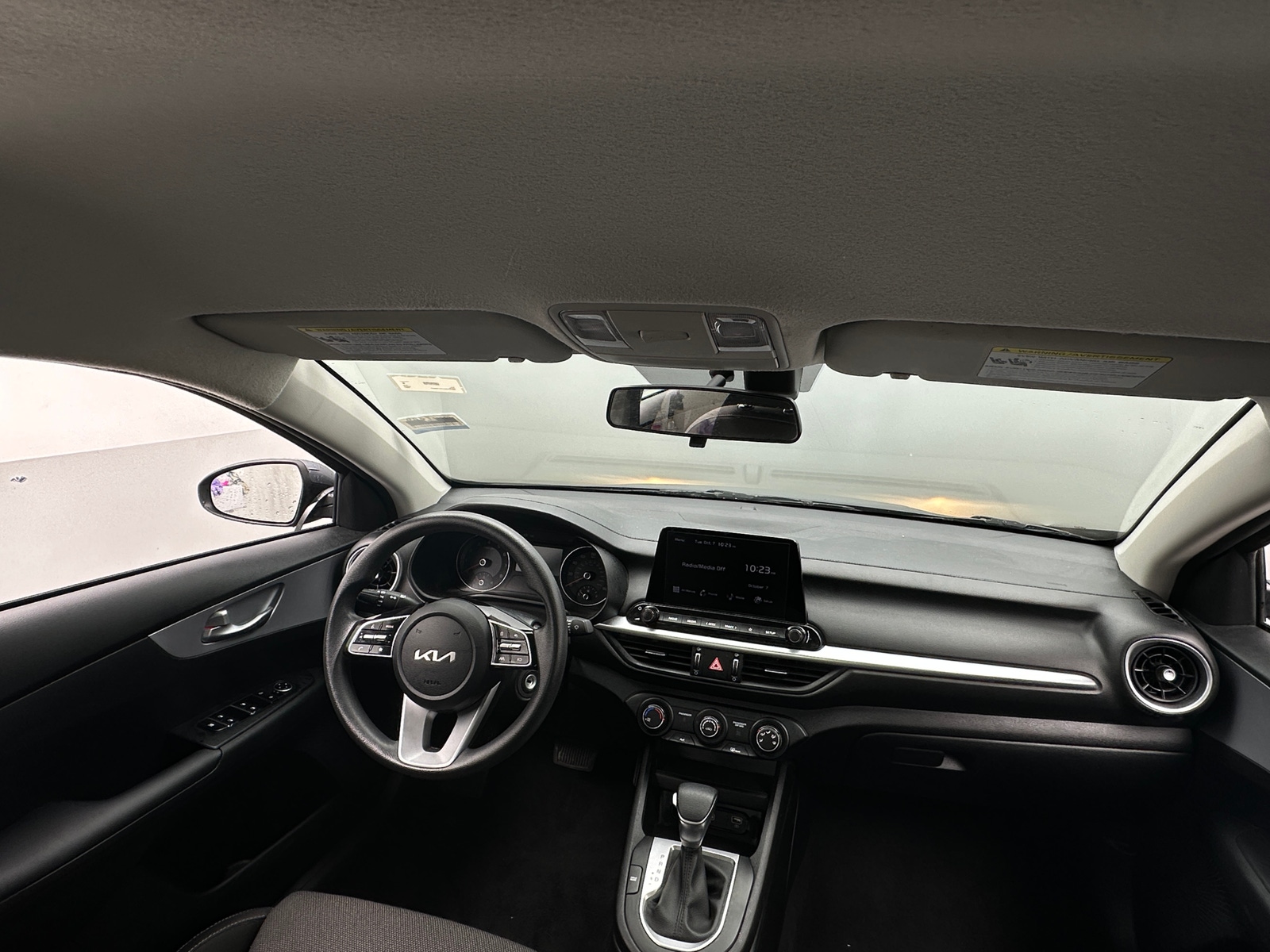 Thumbnail: 2024 Kia Forte - 3