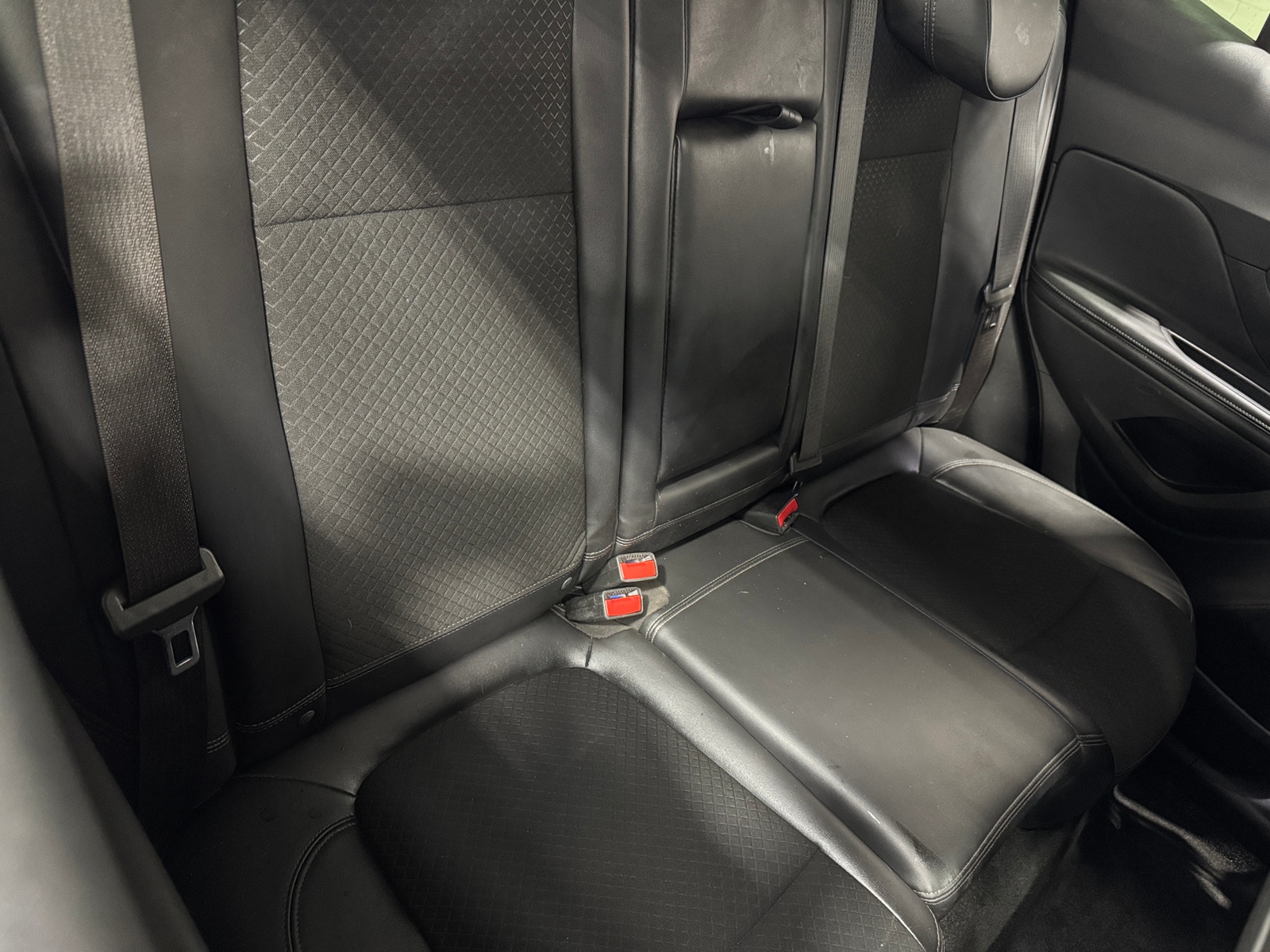 Thumbnail: 2019 Buick Encore - 6