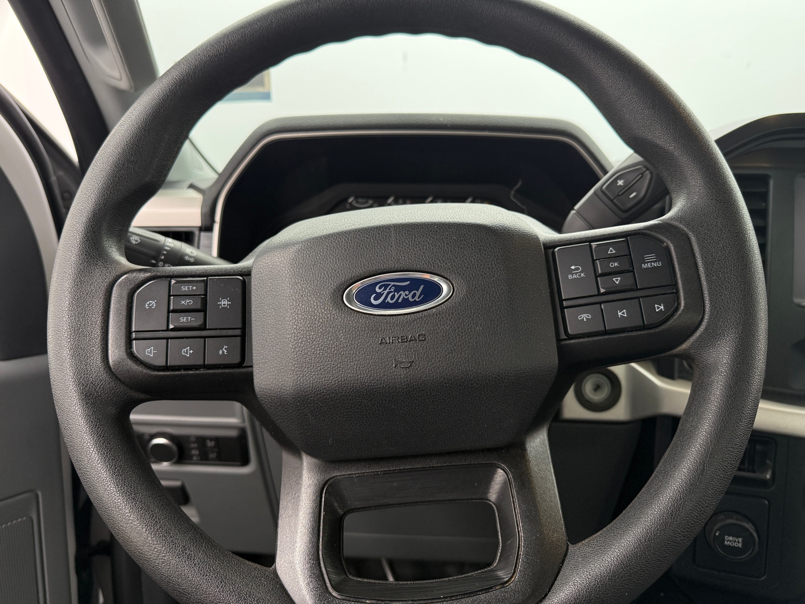 Thumbnail: 2021 Ford Econoline - 4