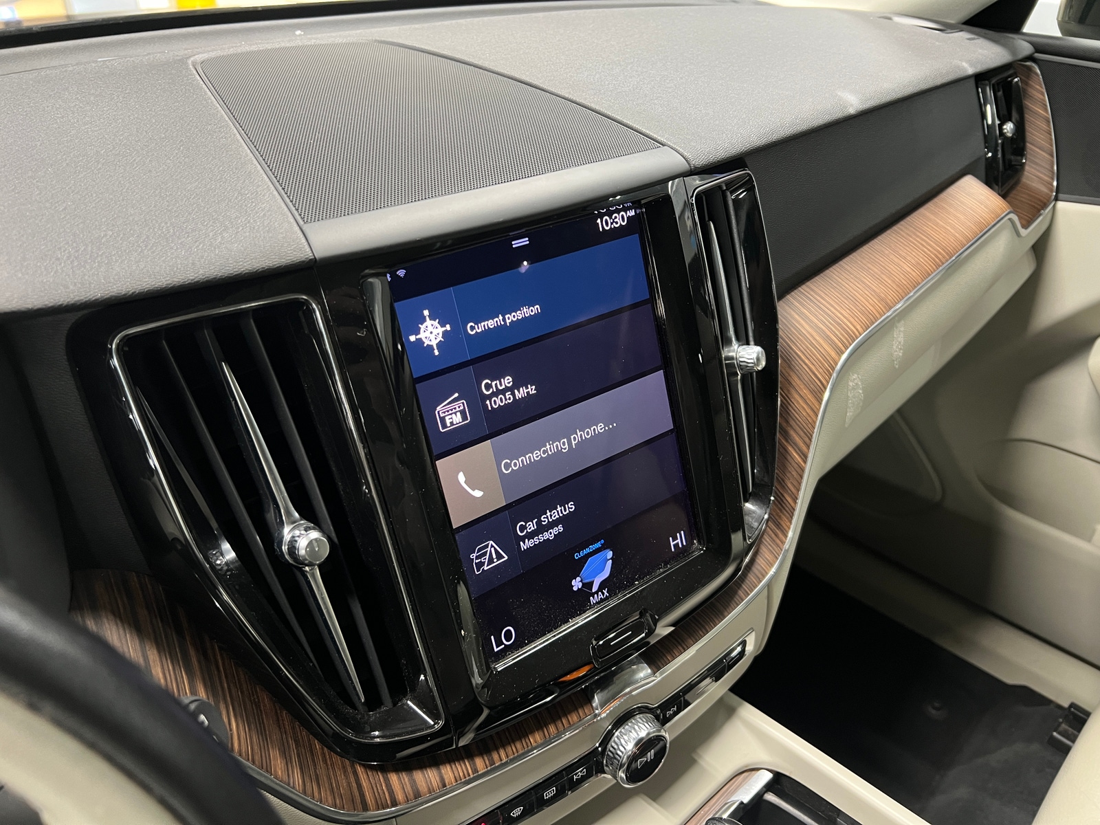 Thumbnail: 2021 Volvo XC60 - 3
