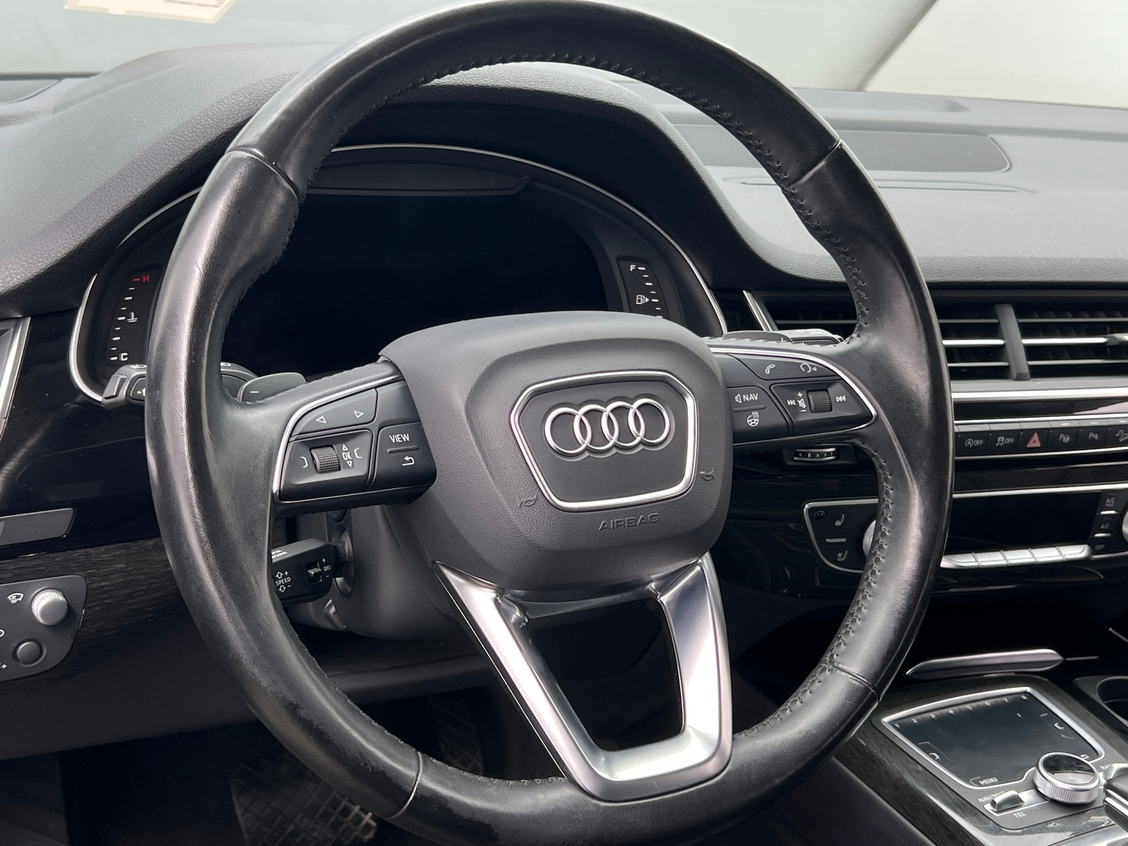 Thumbnail: 2019 Audi Q7 - 4