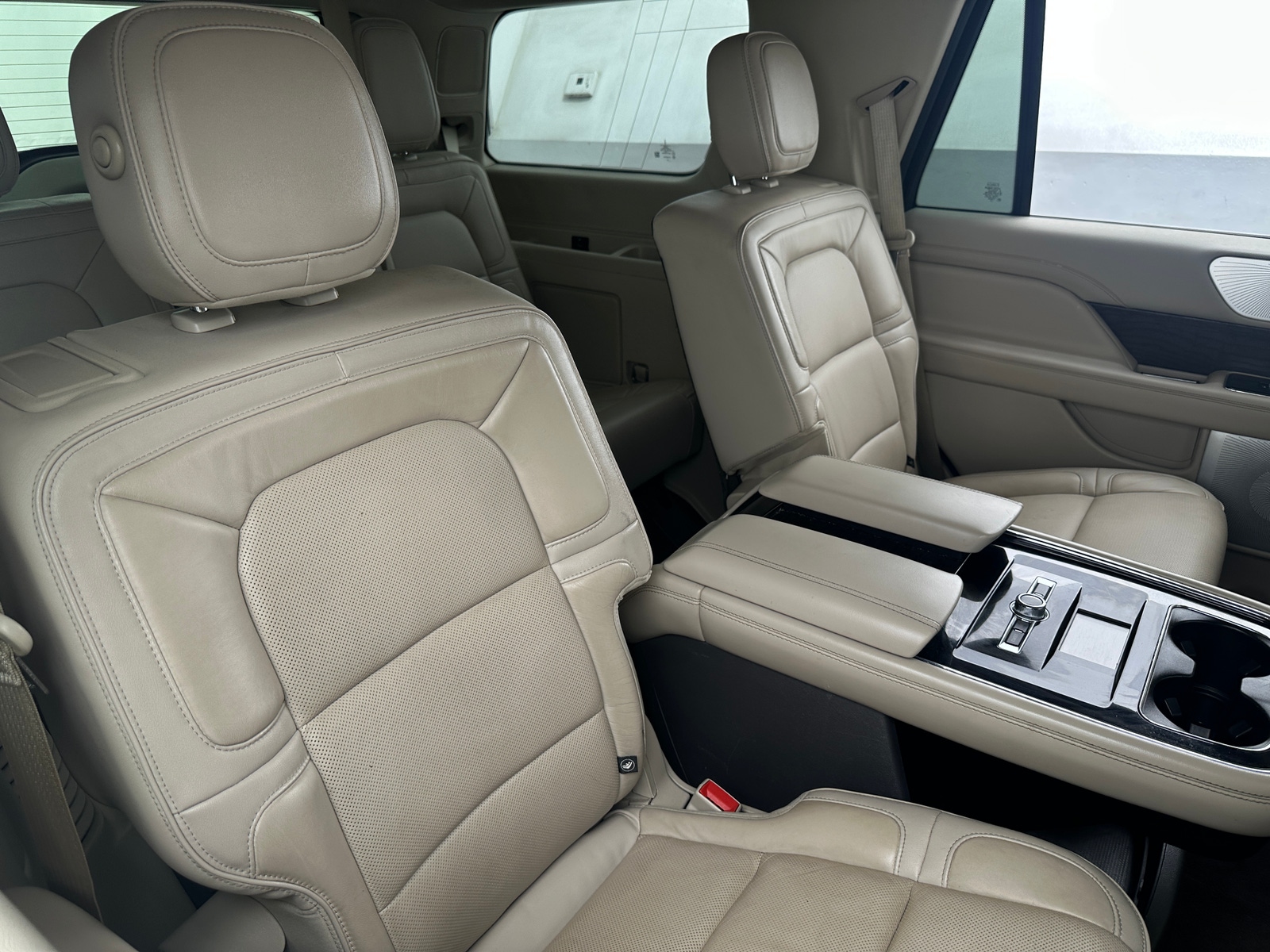 Thumbnail: 2018 Lincoln Navigator - 5