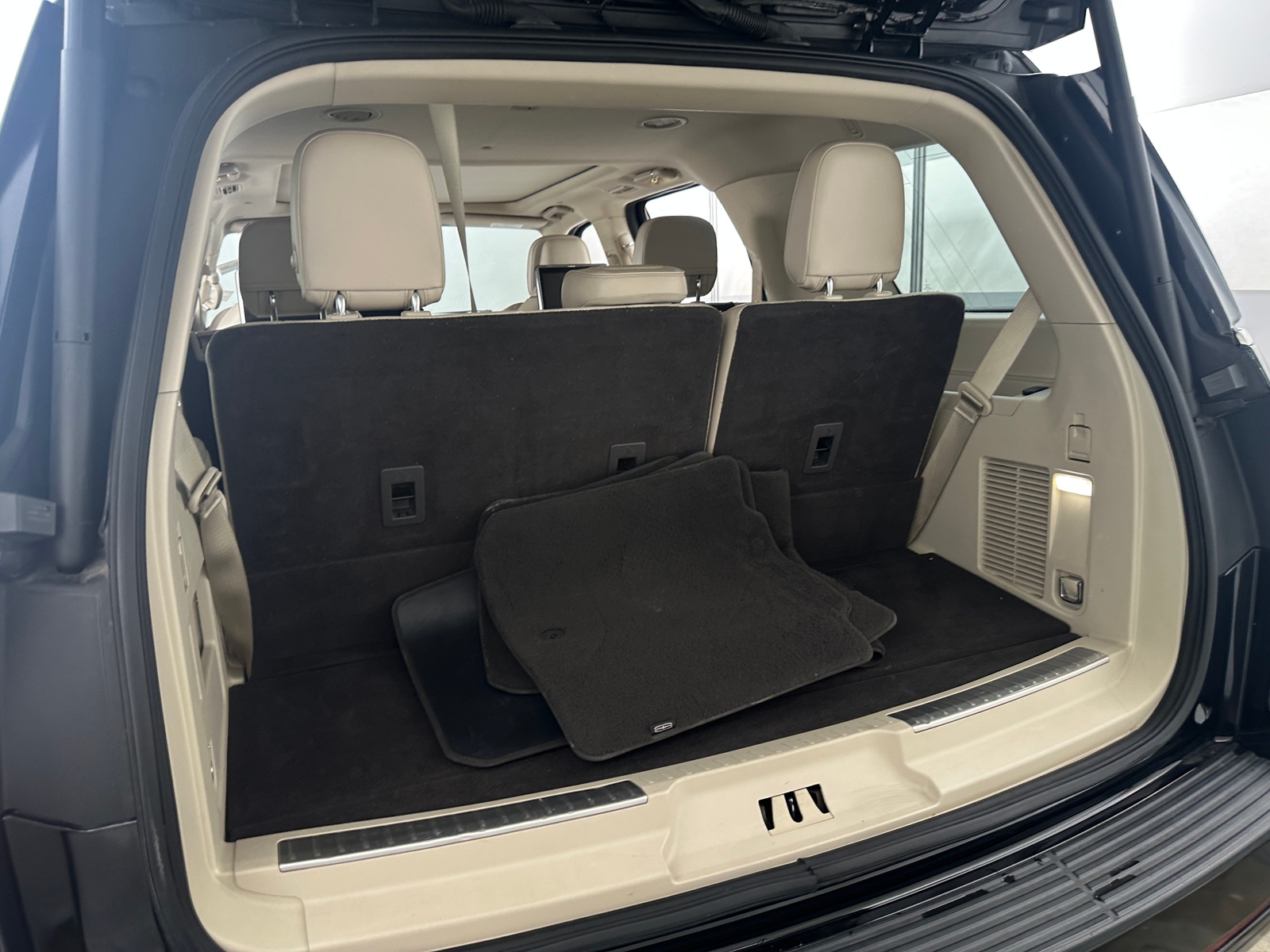 Thumbnail: 2018 Lincoln Navigator - 6