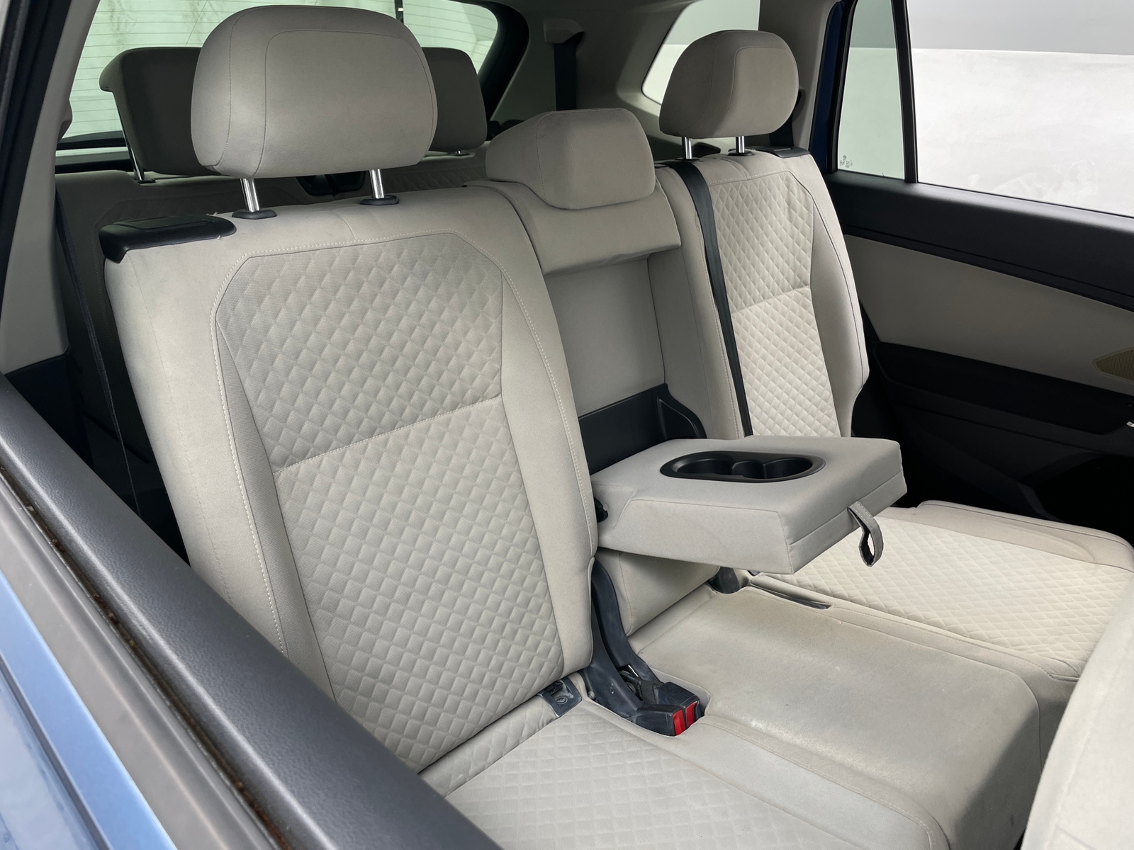Thumbnail: 2018 Volkswagen Tiguan - 6
