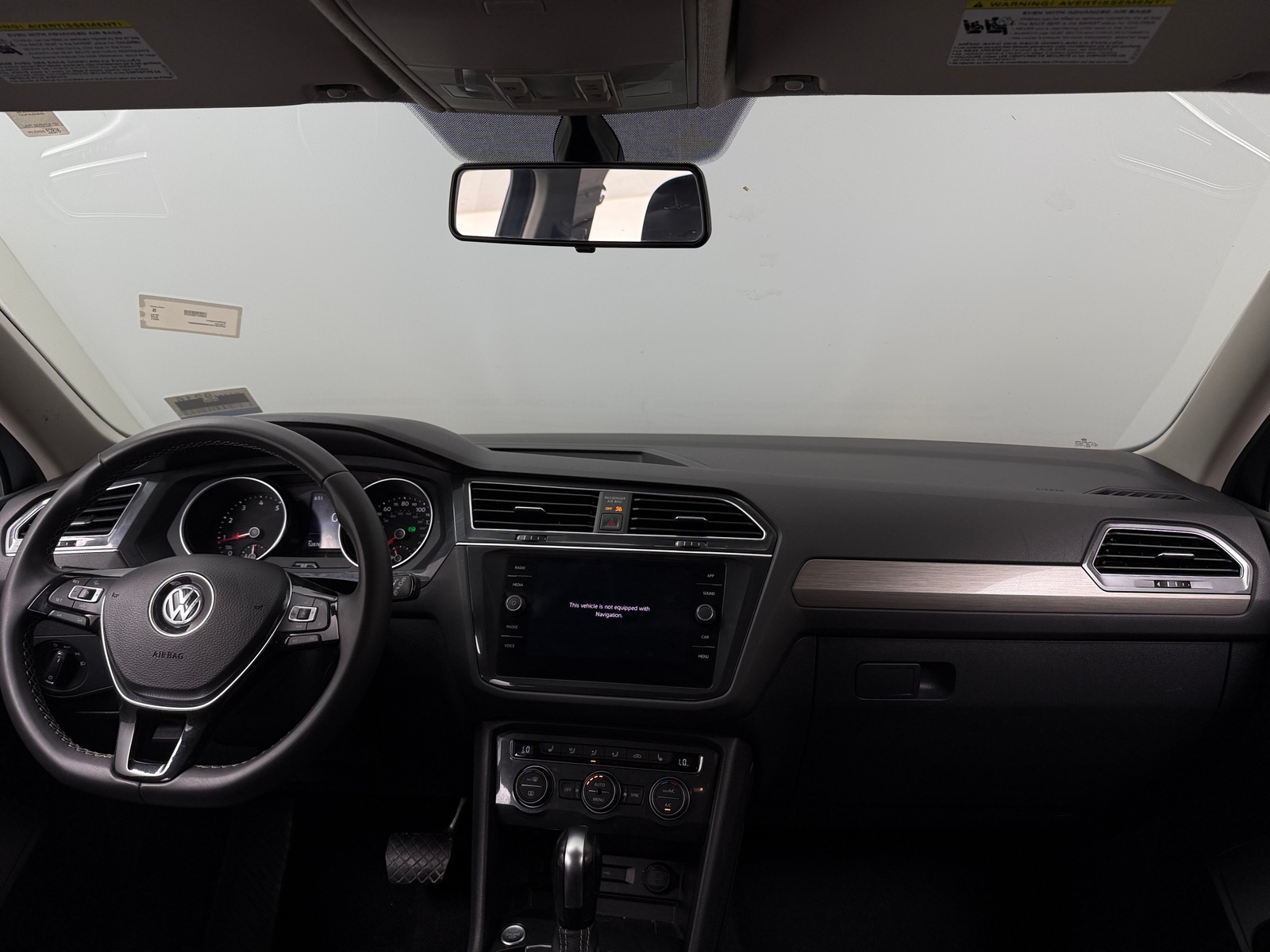 Thumbnail: 2021 Volkswagen Tiguan - 2