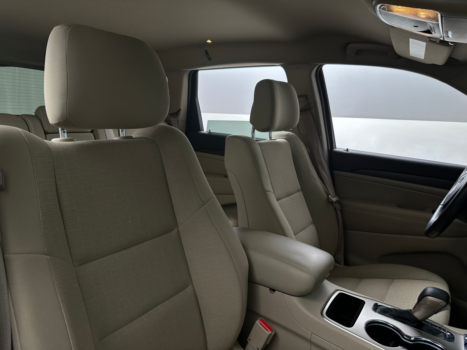 Thumbnail: 2016 Jeep Grand Cherokee - 2