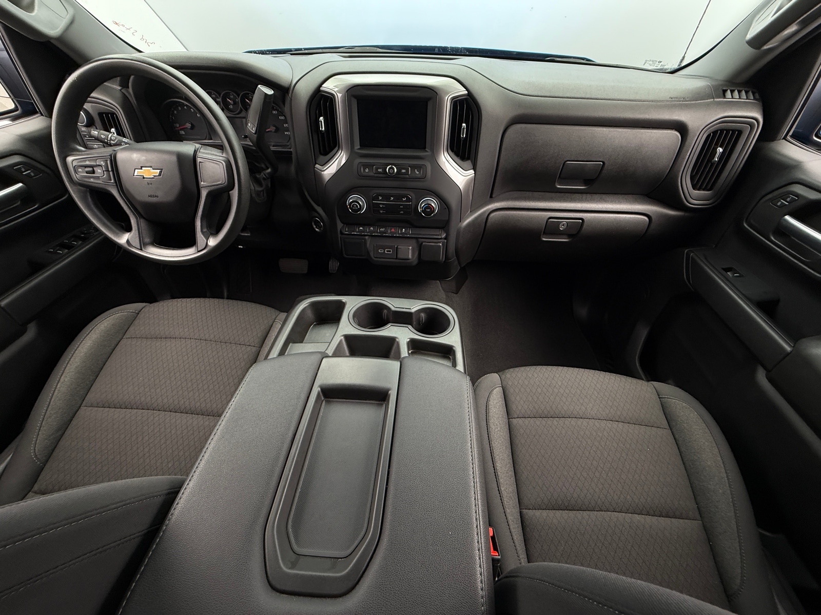 Thumbnail: 2024 Chevrolet Silverado 1500 - 3