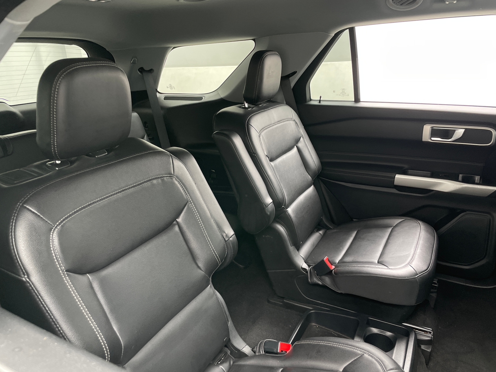 Thumbnail: 2021 Ford Explorer - 6