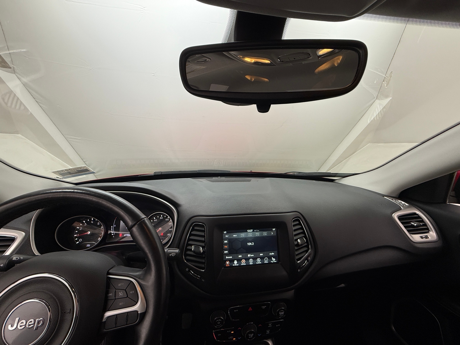 Thumbnail: 2020 Jeep Compass - 3
