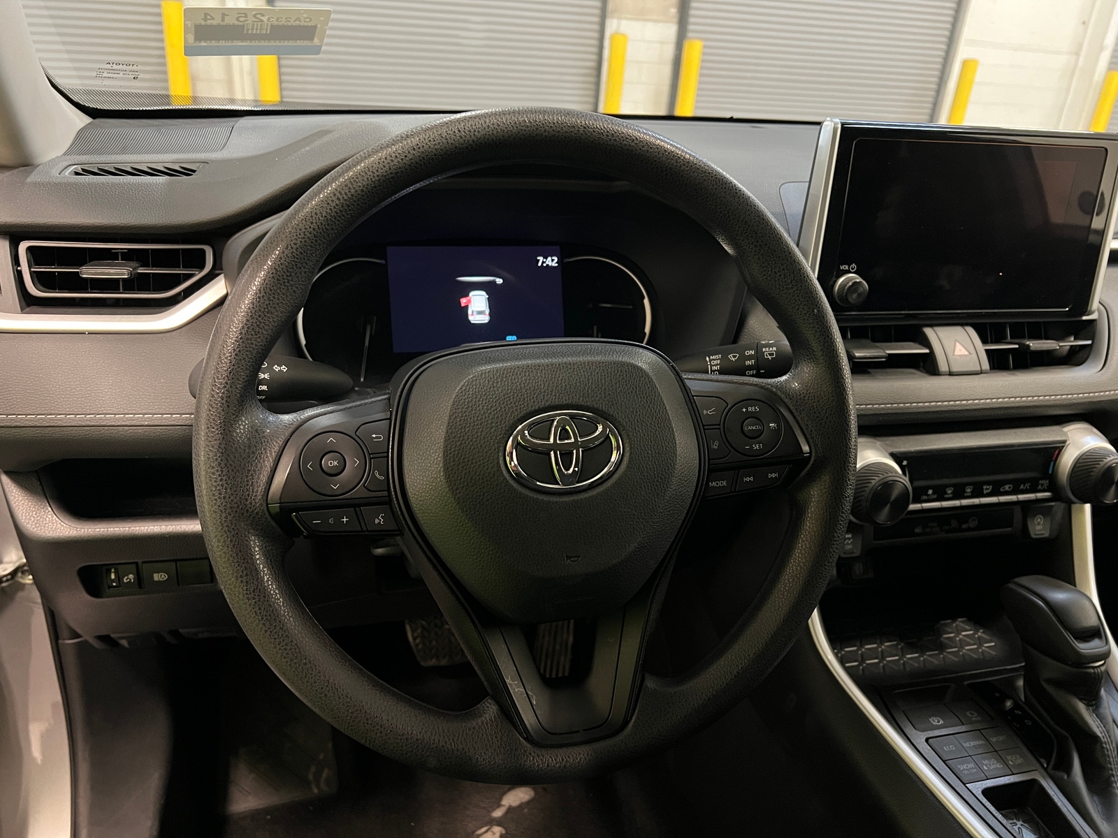 Thumbnail: 2024 Toyota RAV4 - 5