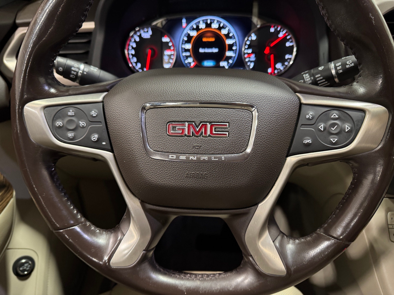 Thumbnail: 2019 GMC Acadia - 4
