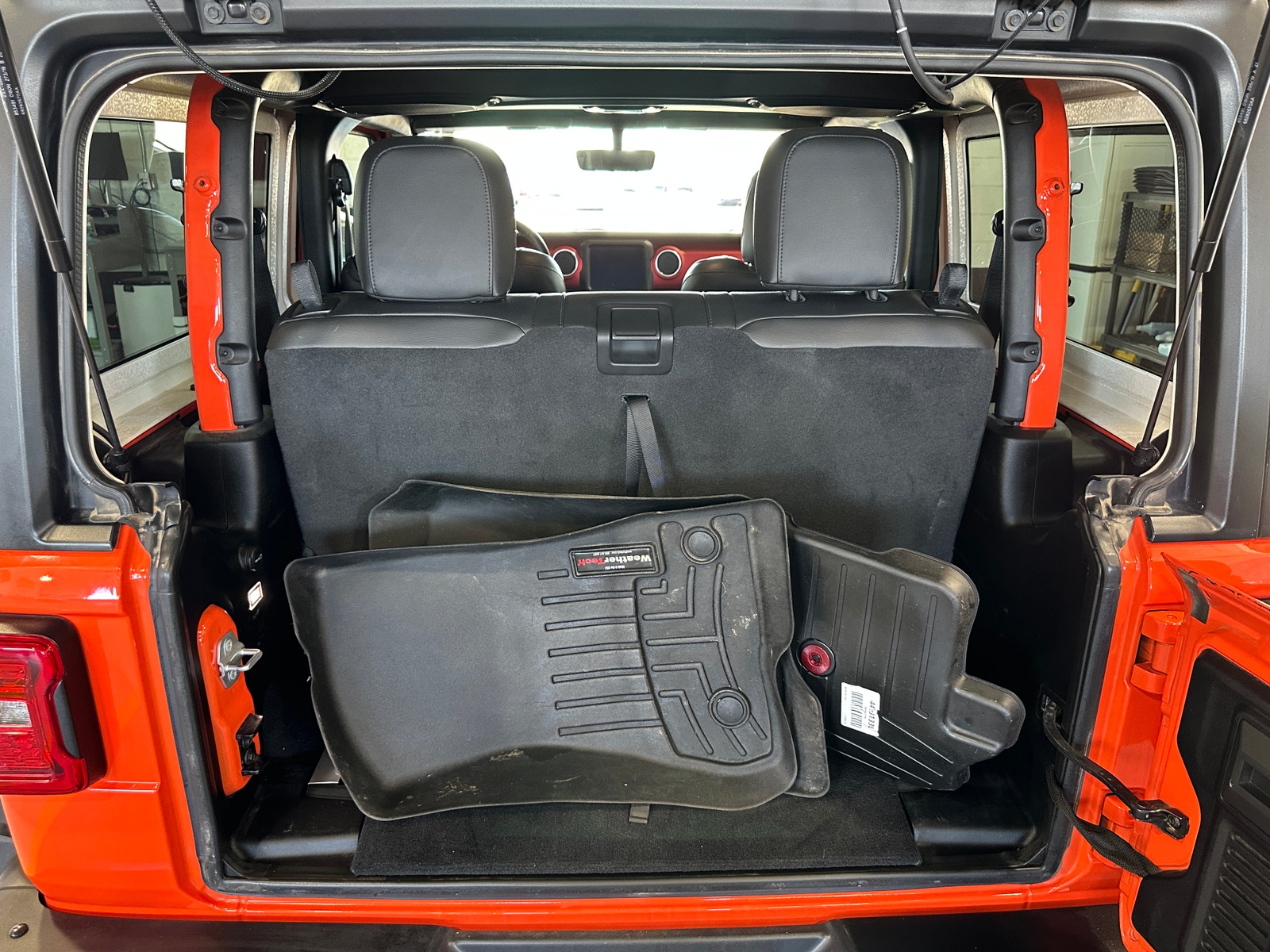 Thumbnail: 2020 Jeep Wrangler - 6