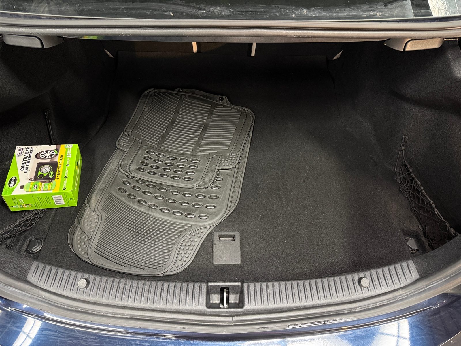 Thumbnail: 2015 Mercedes-Benz C-Class - 6
