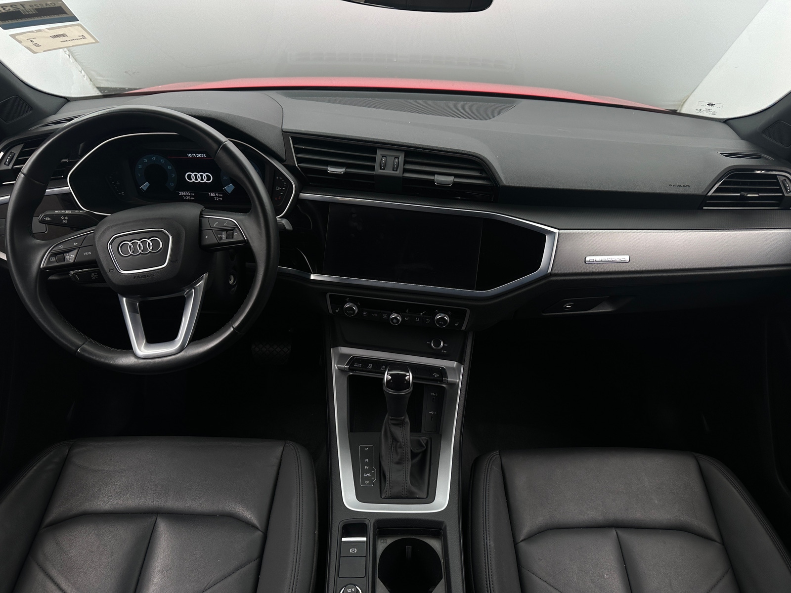 Thumbnail: 2022 Audi Q3 - 2