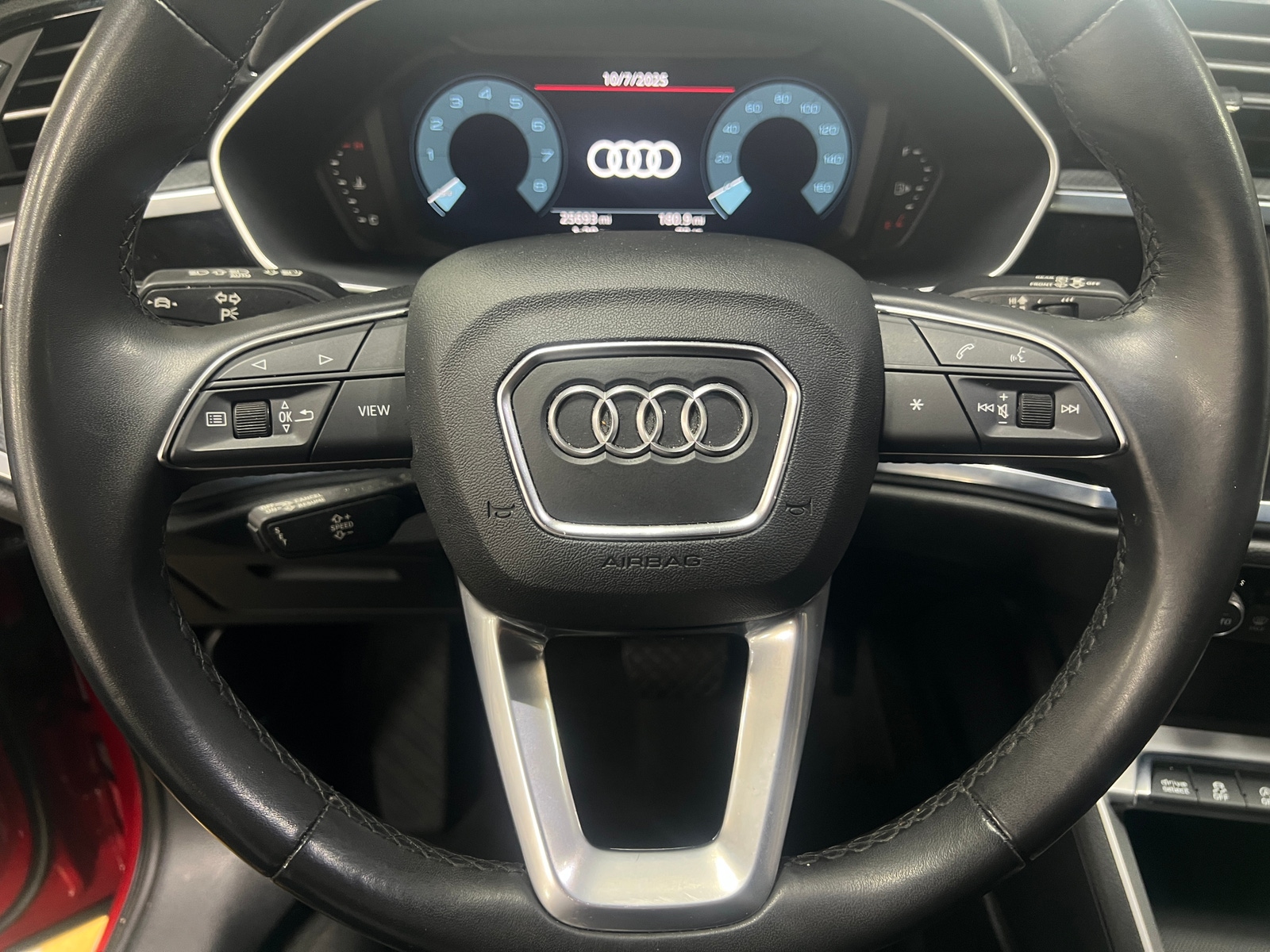 Thumbnail: 2022 Audi Q3 - 4