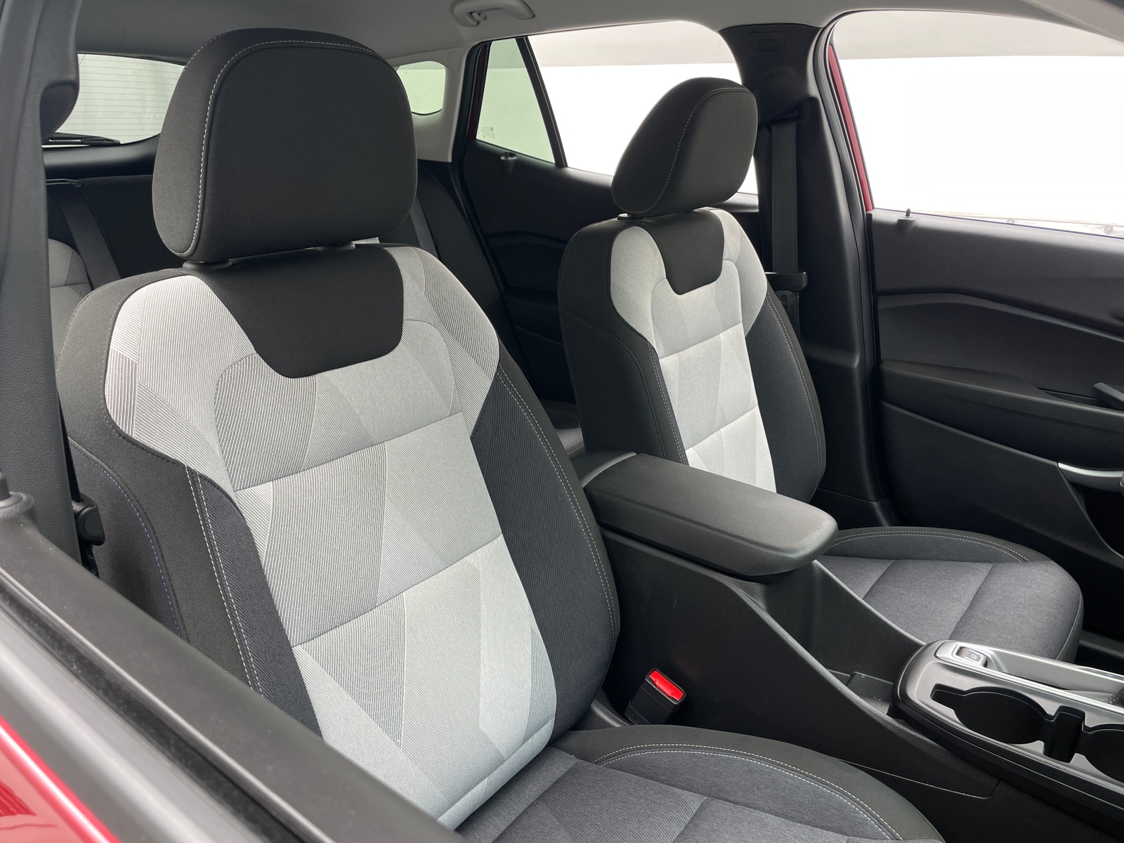 Thumbnail: 2025 Chevrolet Trax - 2