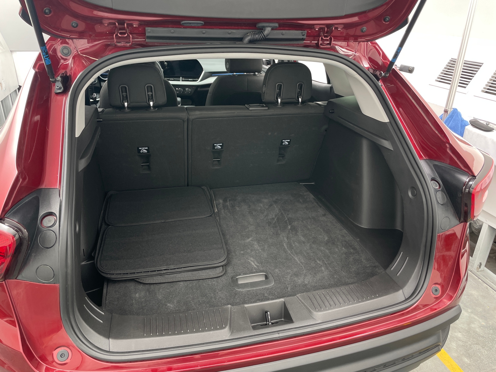 Thumbnail: 2025 Chevrolet Trax - 7