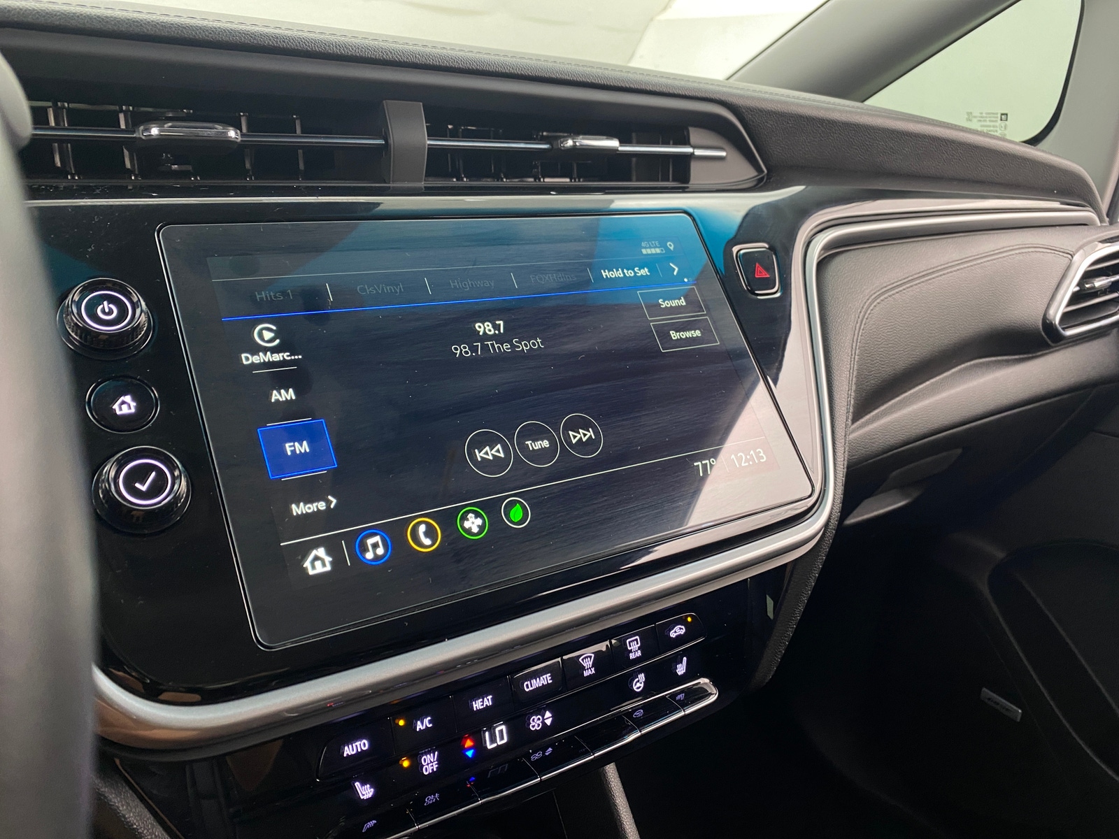 Thumbnail: 2023 Chevrolet Bolt EV - 3