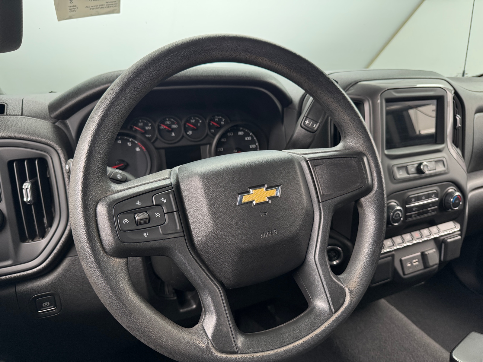 Thumbnail: 2022 Chevrolet Silverado 1500 - 5
