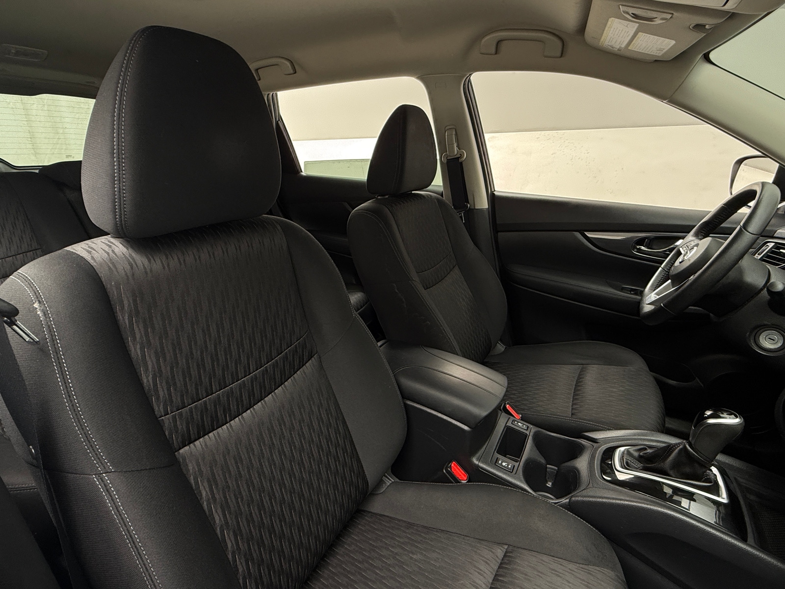 Thumbnail: 2019 Nissan Rogue - 2