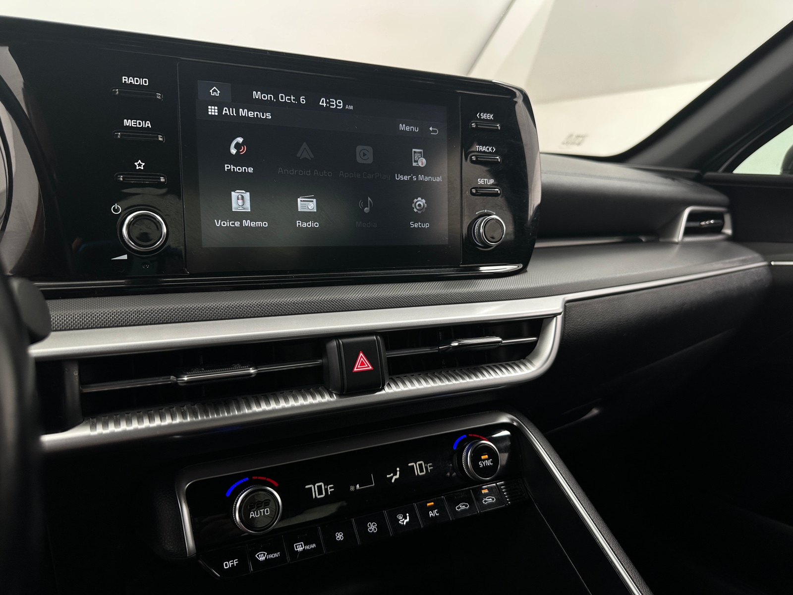 Thumbnail: 2021 Kia K5 - 3