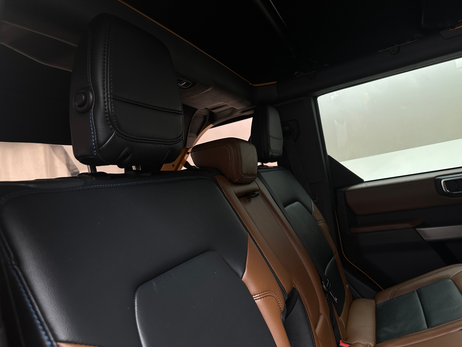 Thumbnail: 2022 Ford Bronco - 6