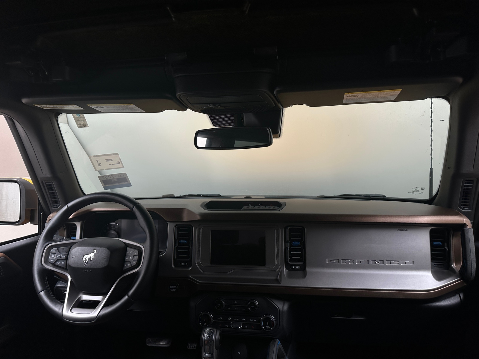 Thumbnail: 2022 Ford Bronco - 3