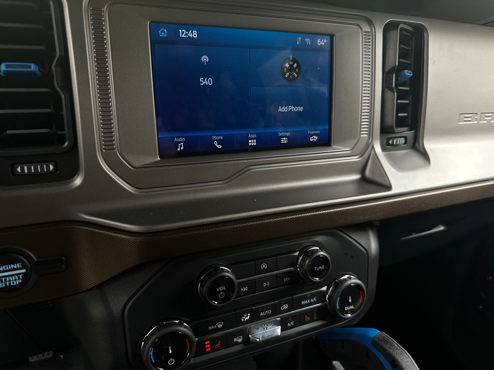 Thumbnail: 2022 Ford Bronco - 4