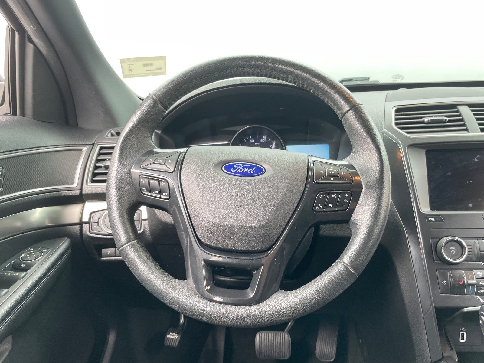 Thumbnail: 2018 Ford Explorer - 5