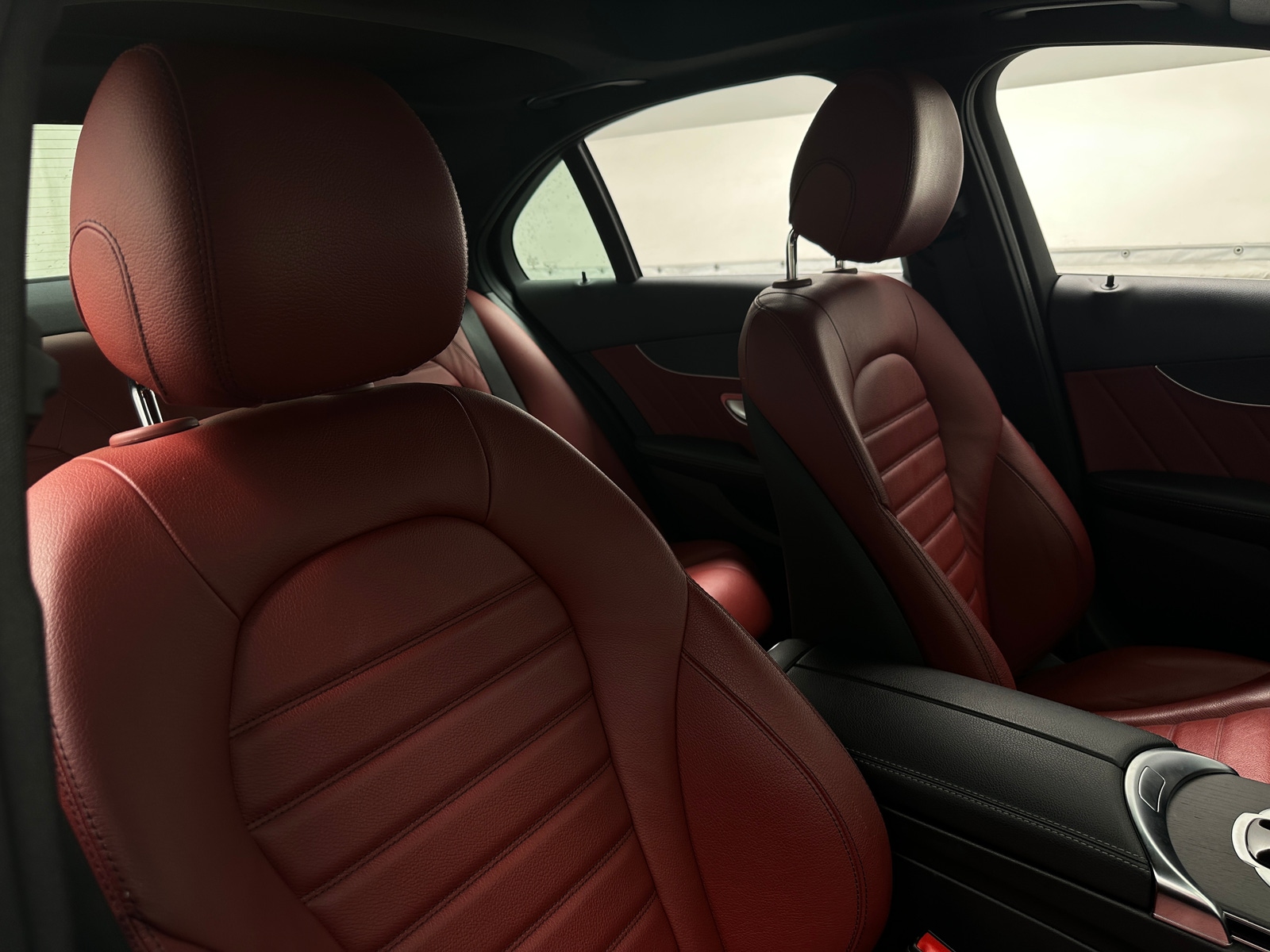 Thumbnail: 2021 Mercedes-Benz C-Class - 2