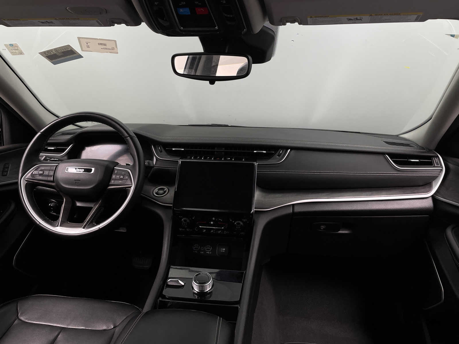 Thumbnail: 2022 Jeep Grand Cherokee L - 2