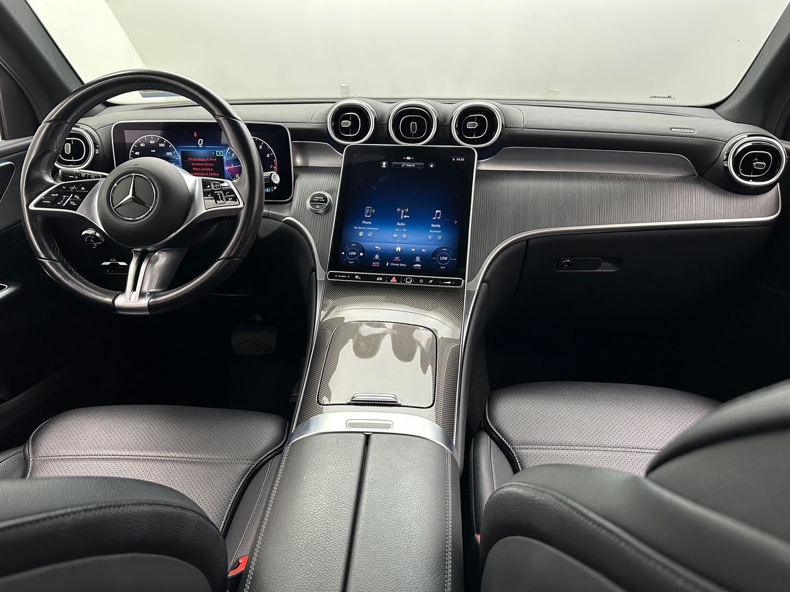 Thumbnail: 2024 Mercedes-Benz GLC - 2