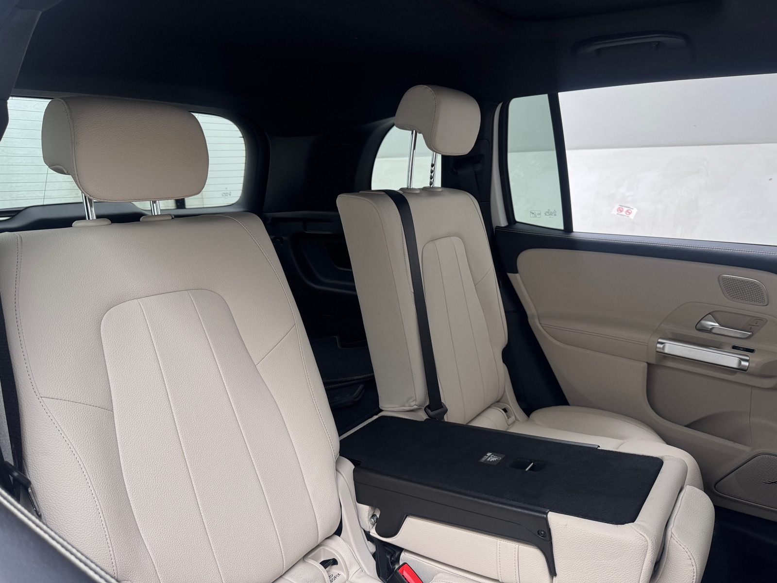 Thumbnail: 2021 Mercedes-Benz GLB - 5