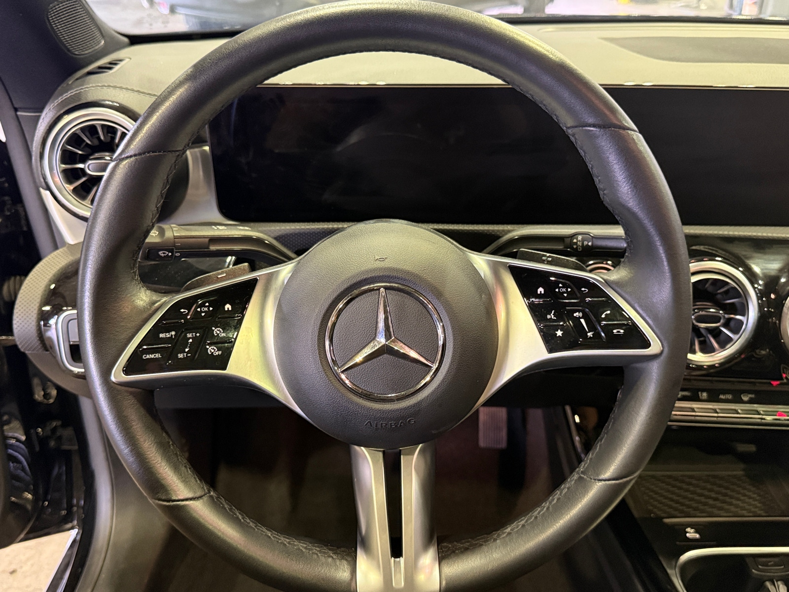 Thumbnail: 2025 Mercedes-Benz CLA - 3