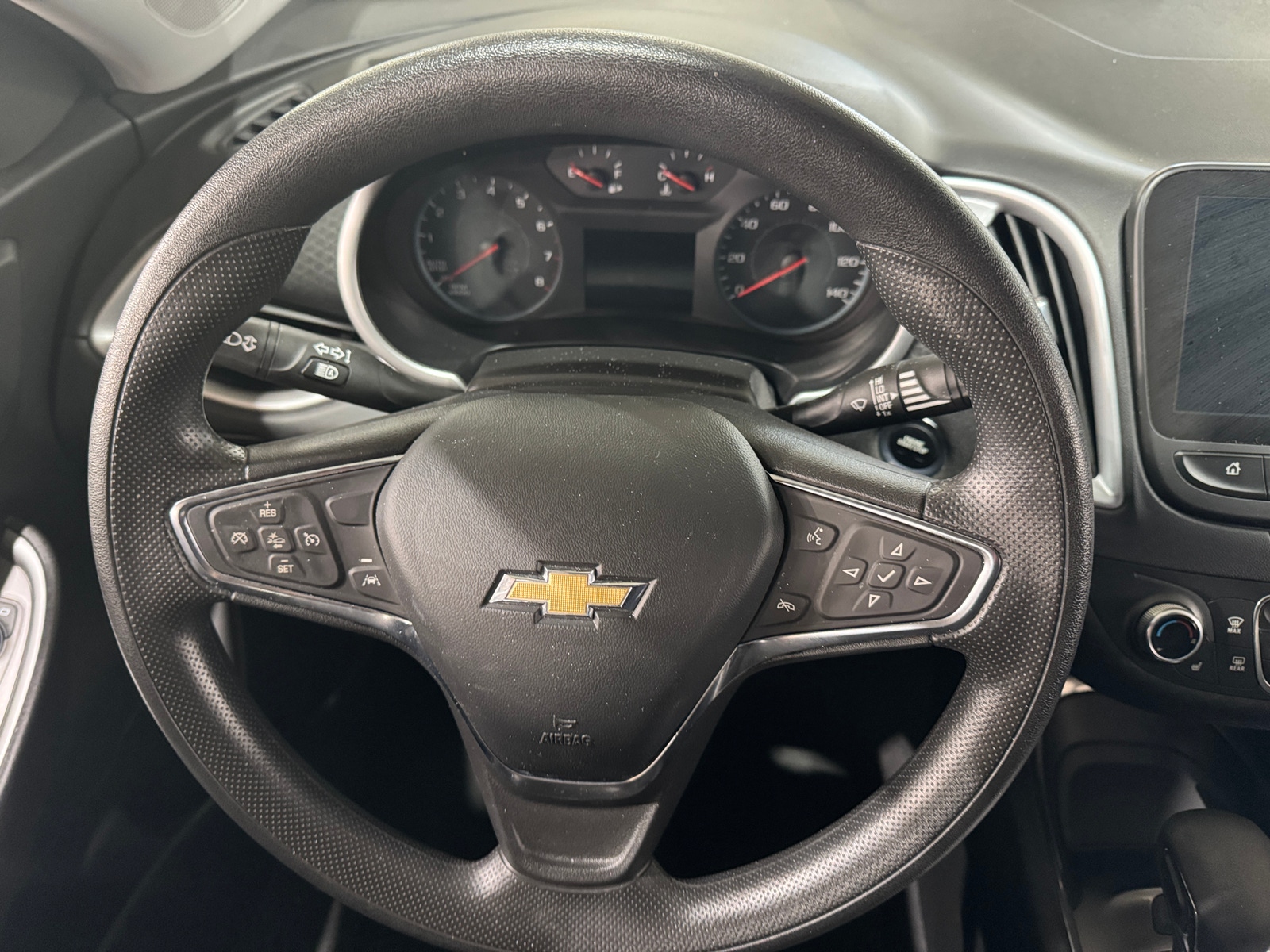 Thumbnail: 2024 Chevrolet Malibu - 5