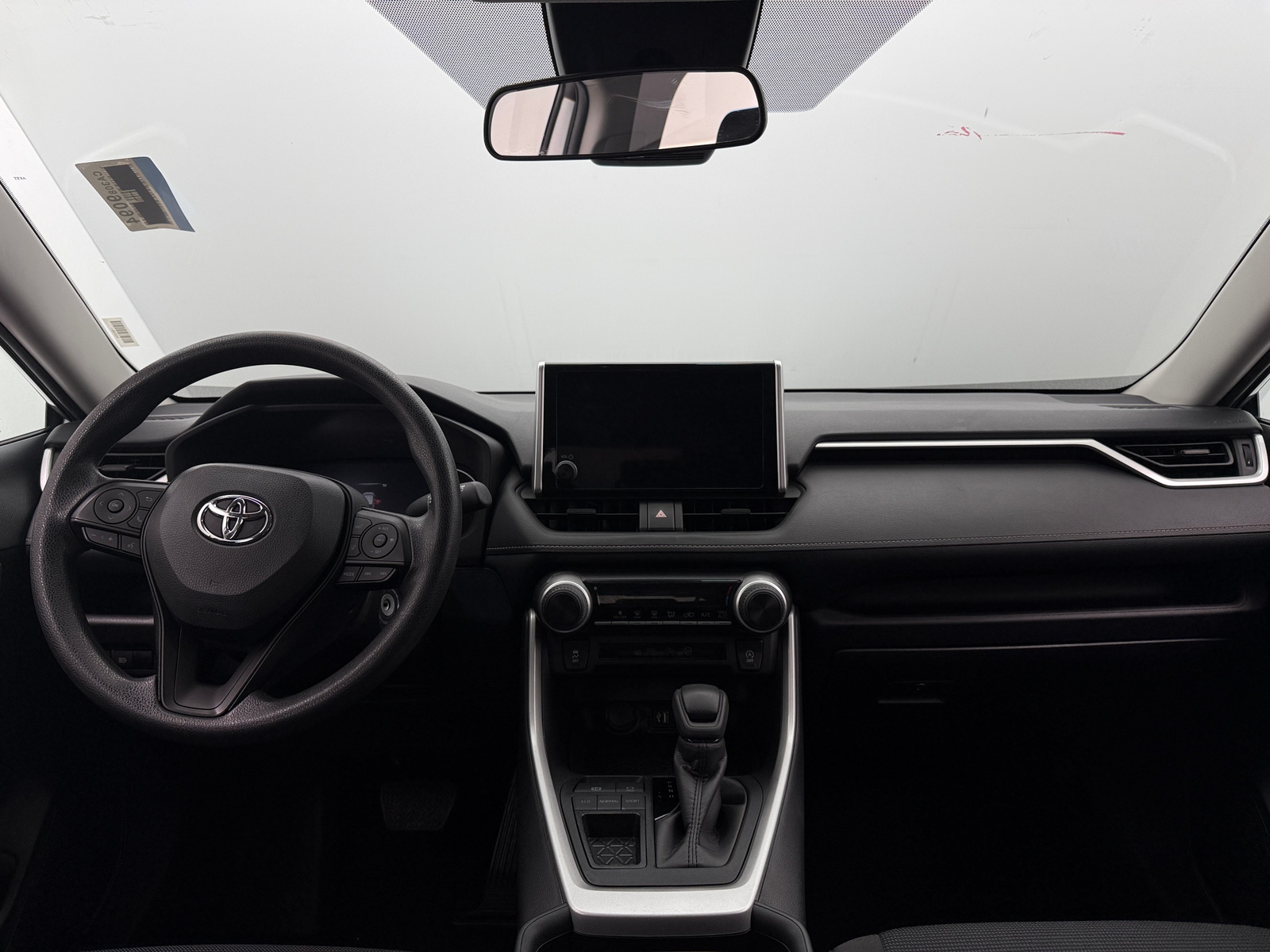 Thumbnail: 2024 Toyota RAV4 - 3
