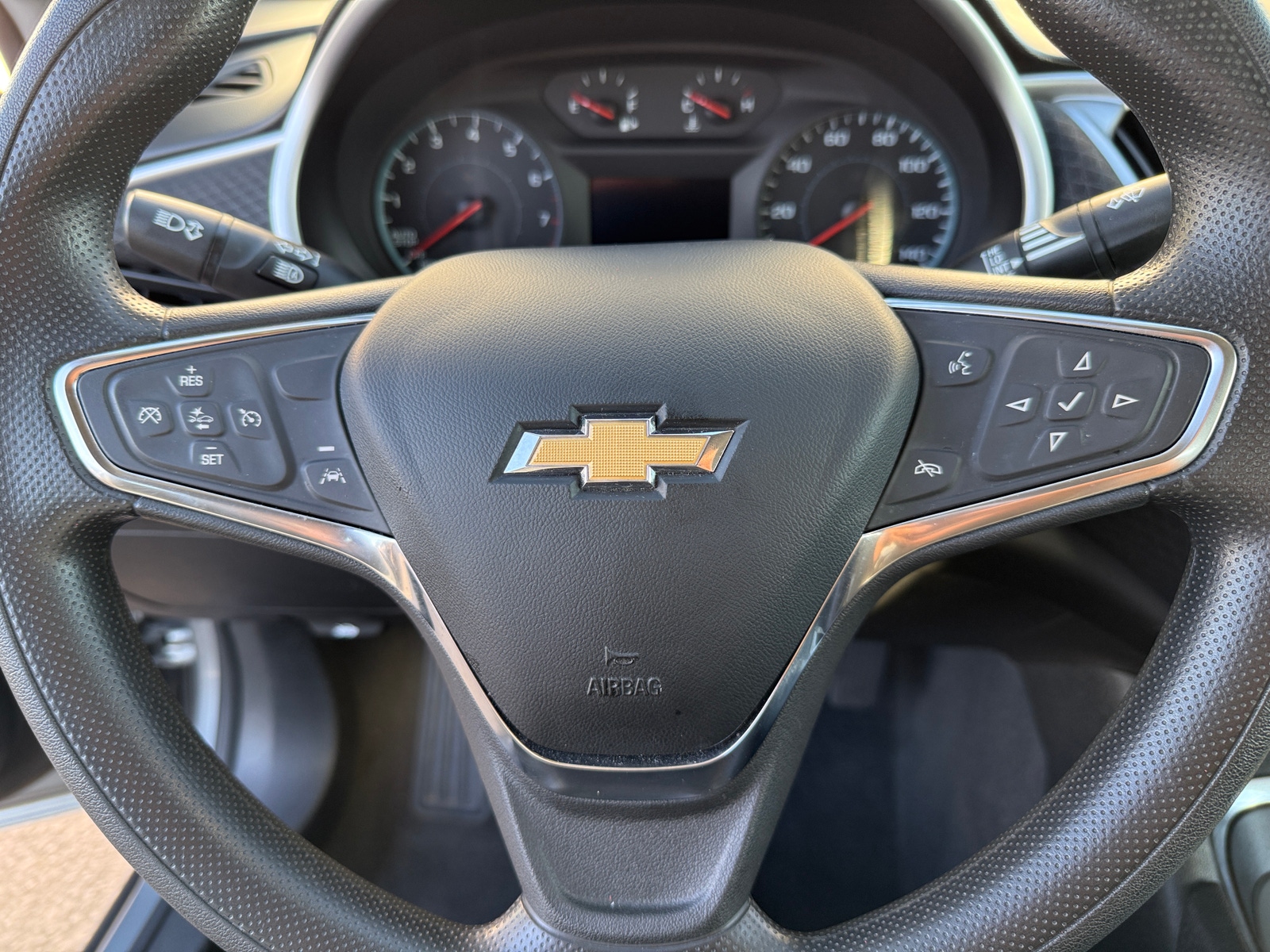 Thumbnail: 2023 Chevrolet Malibu - 5
