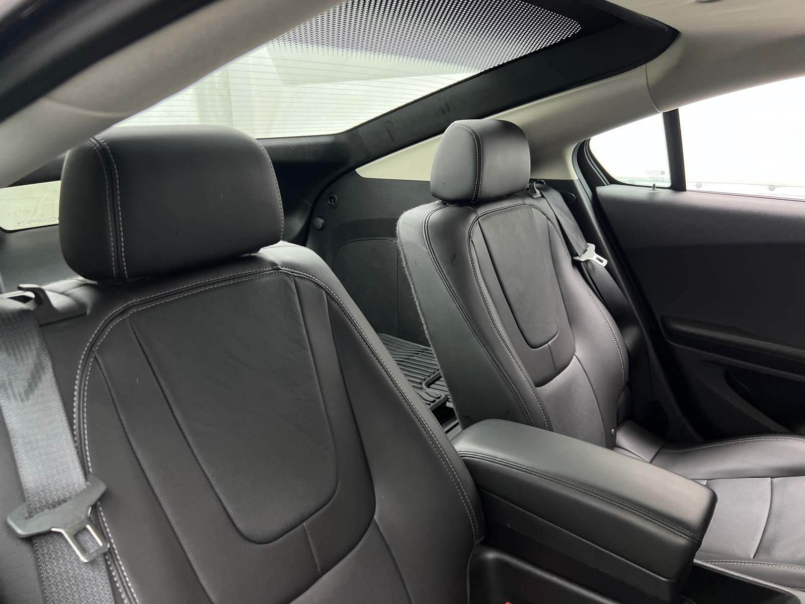 Thumbnail: 2015 Chevrolet Volt - 5