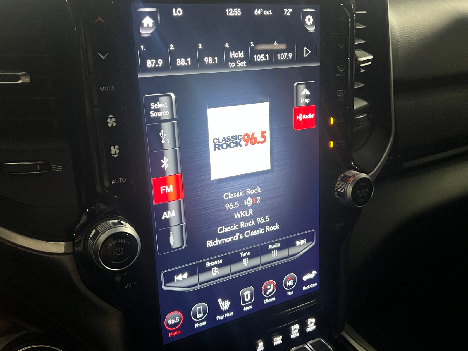 Thumbnail: 2020 RAM 1500 - 4