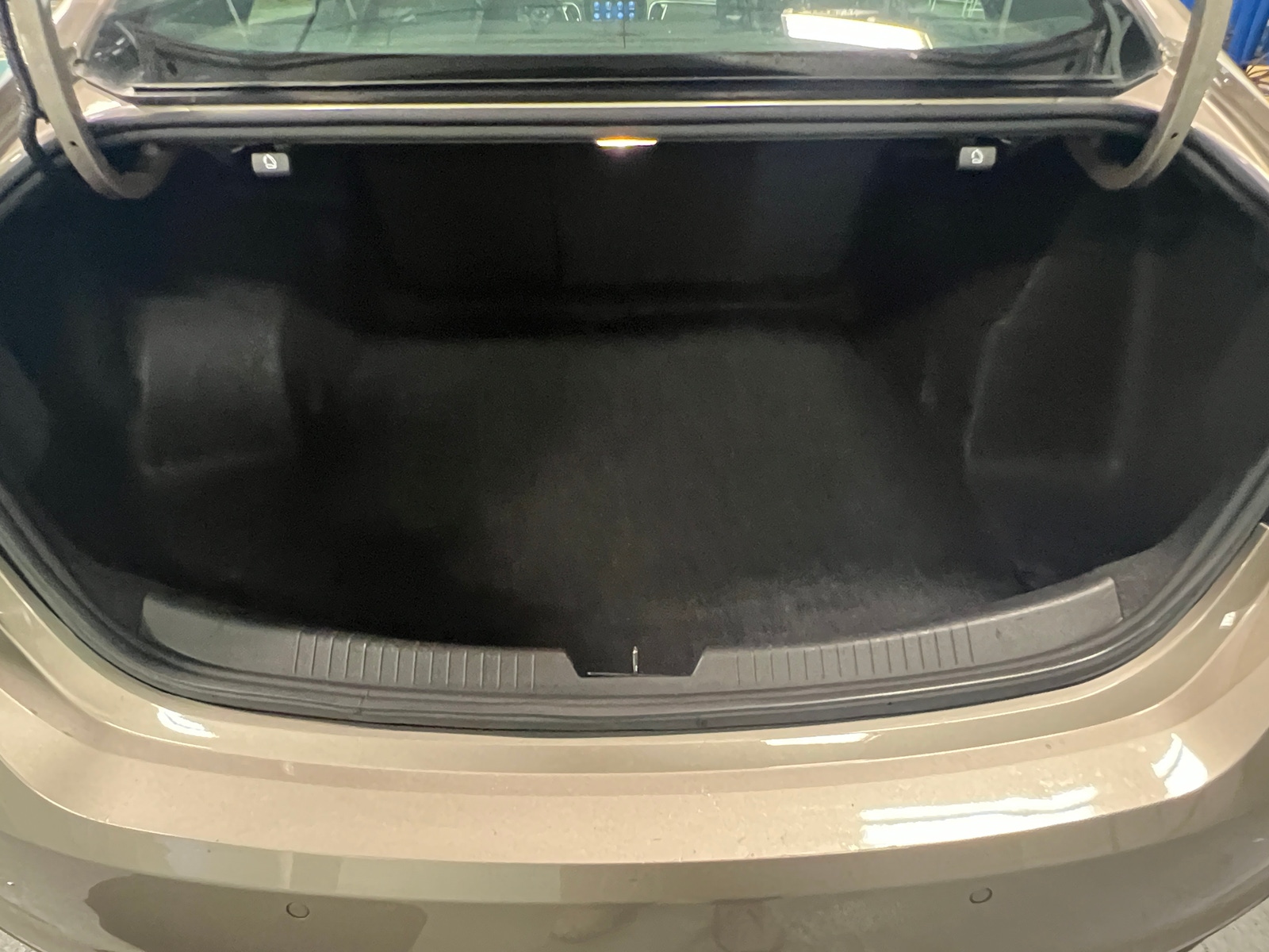 Thumbnail: 2024 Chevrolet Malibu - 7