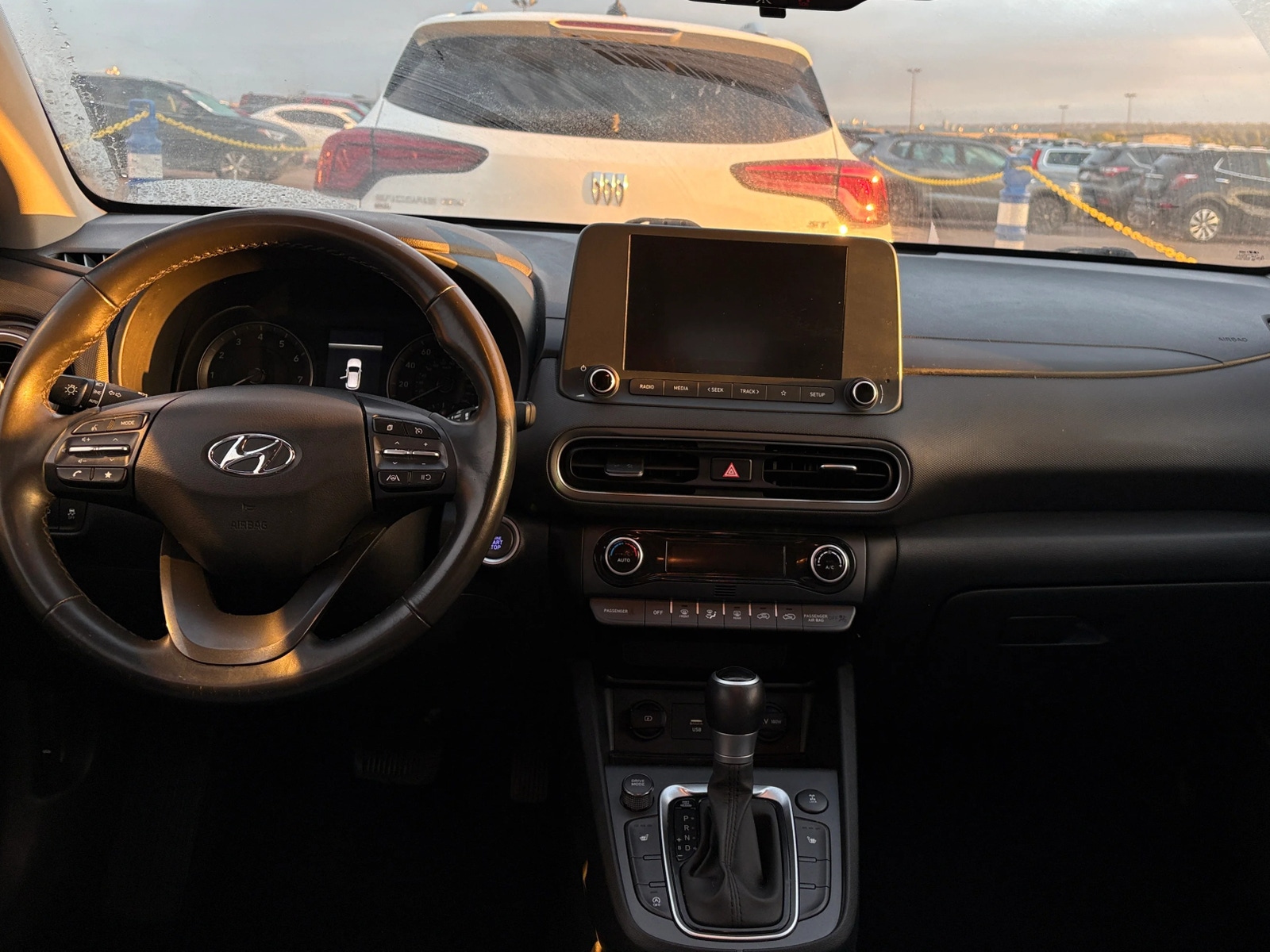 Thumbnail: 2022 Hyundai Kona - 3