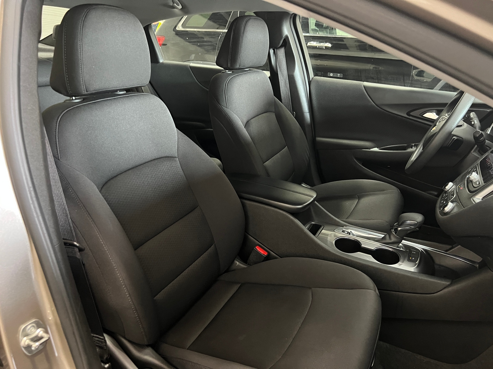 Thumbnail: 2024 Chevrolet Malibu - 2