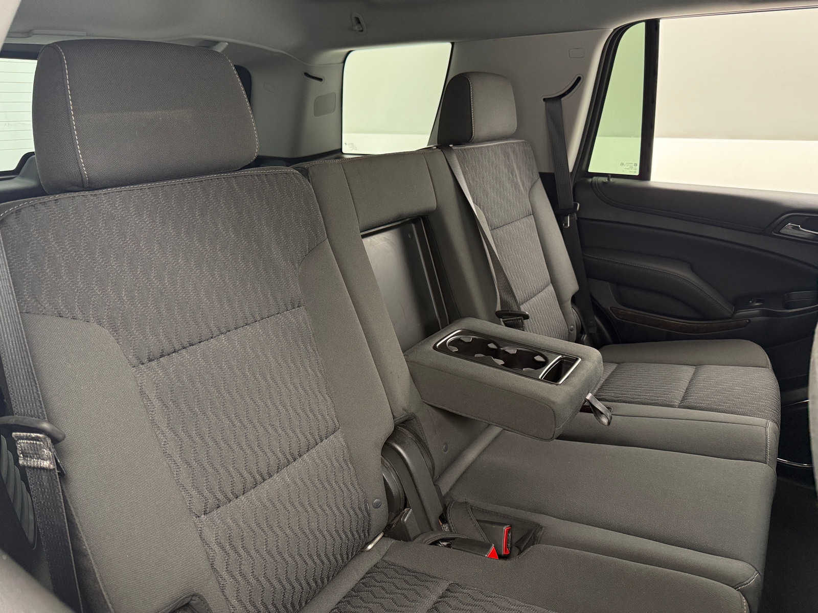 Thumbnail: 2019 Chevrolet Tahoe - 6