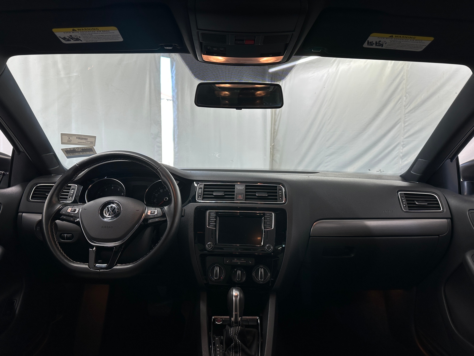 Thumbnail: 2016 Volkswagen Jetta - 2