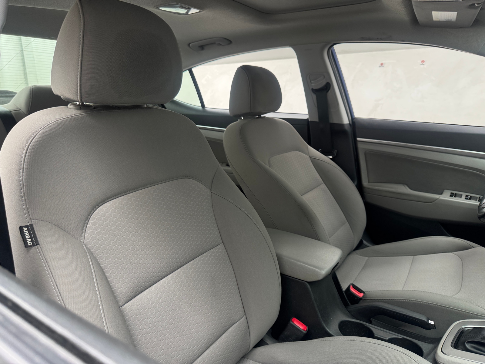 Thumbnail: 2019 Hyundai Elantra - 2